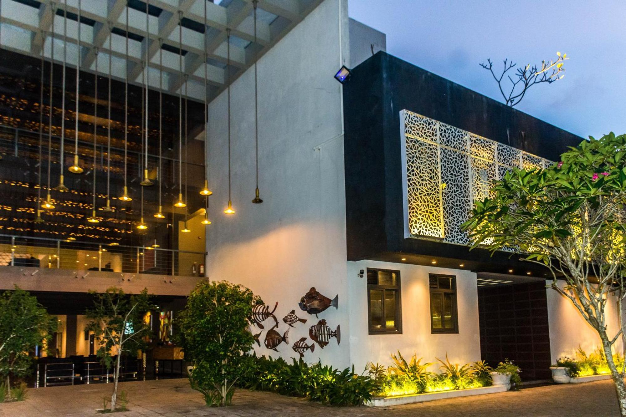 Golden Pearl Tangalle Beach Hambantota Ngoại thất bức ảnh