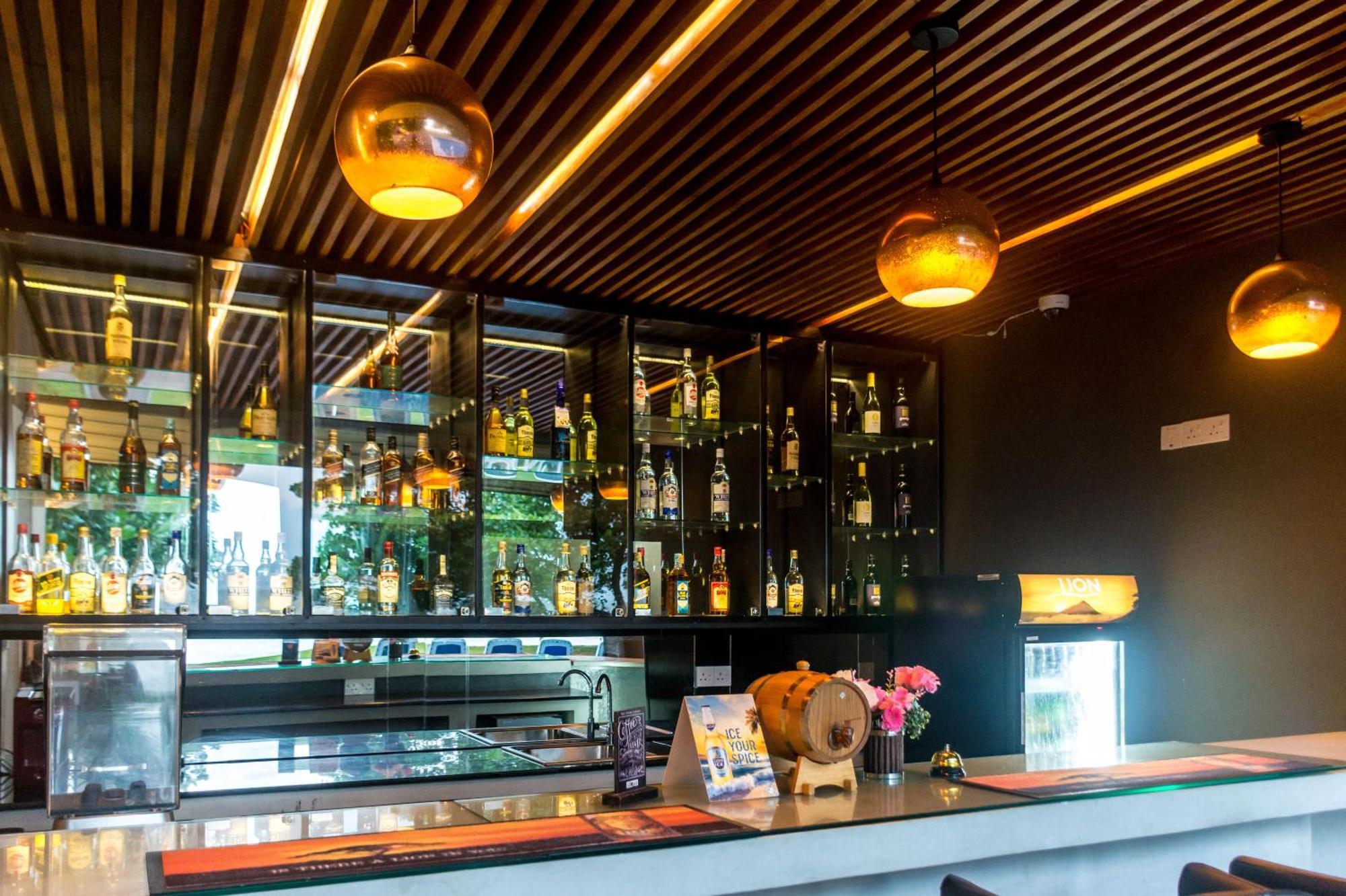 Golden Pearl Tangalle Beach Hambantota Ngoại thất bức ảnh