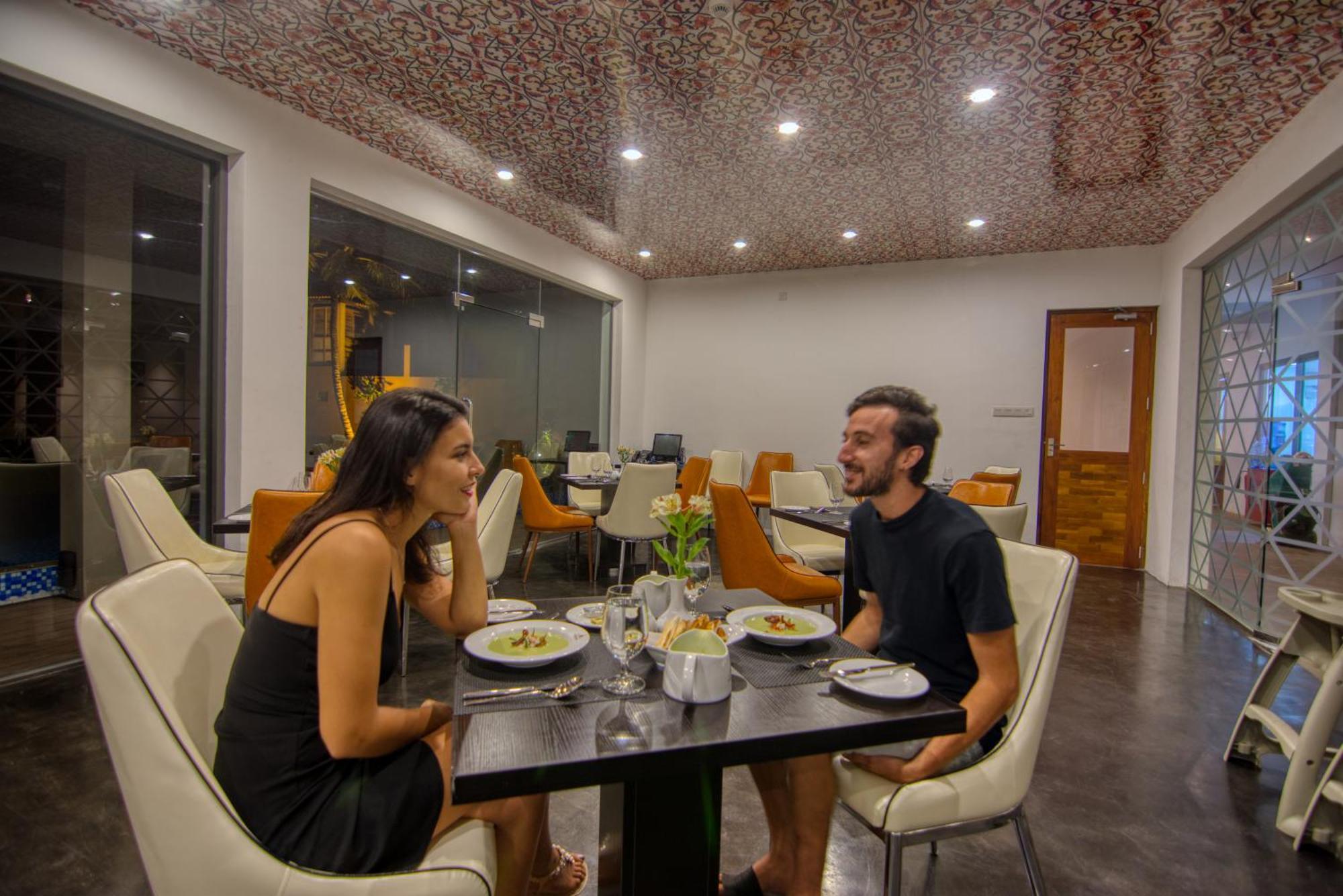 Golden Pearl Tangalle Beach Hambantota Ngoại thất bức ảnh